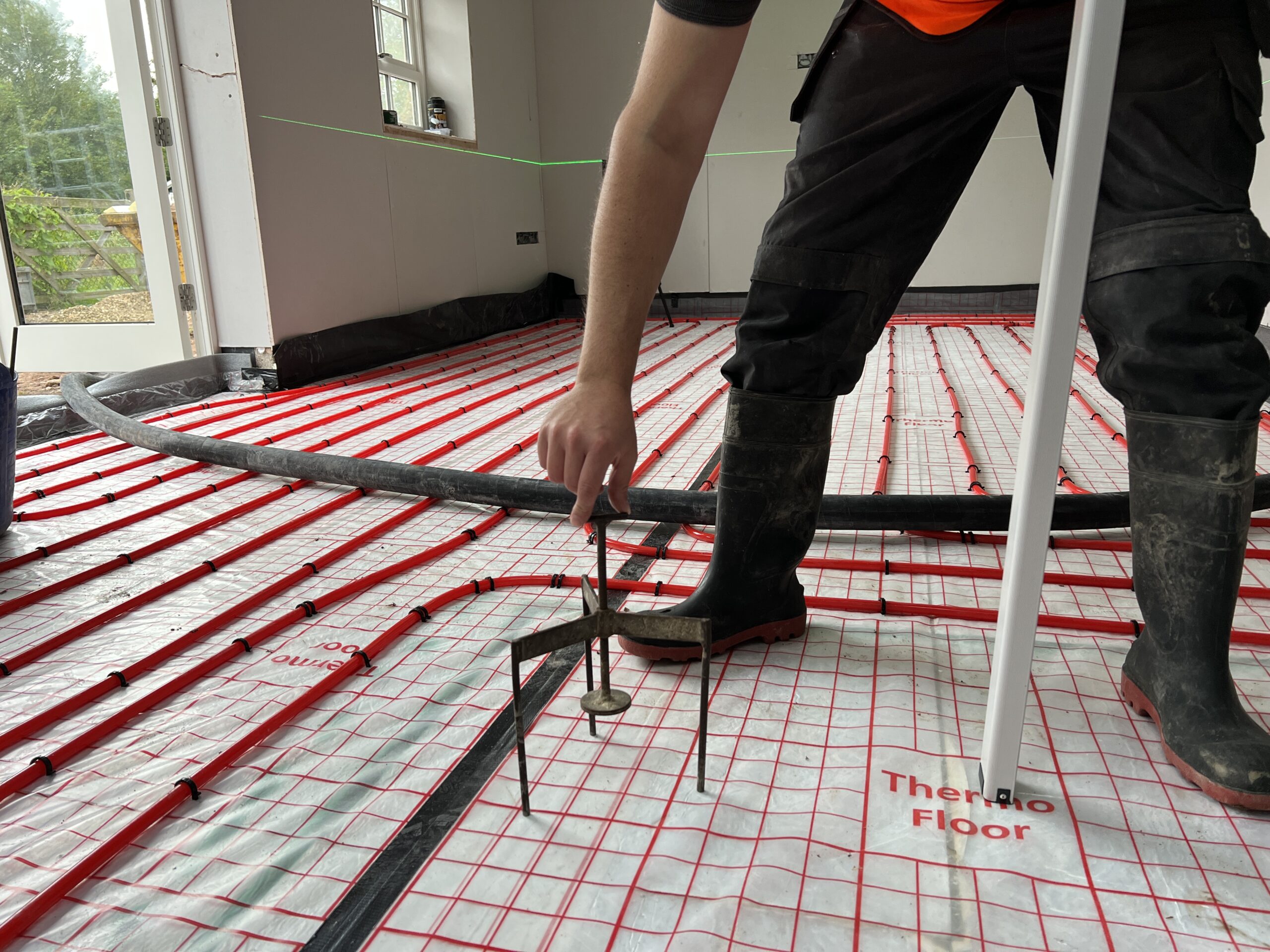 When Flow Screeding or Floor Screeding Is Required